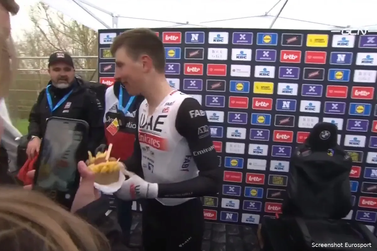 Pogačar 'kan met pensioen' en geniet van frietje stoofvlees na zege: 'Een dag die ik nooit zal vergeten'