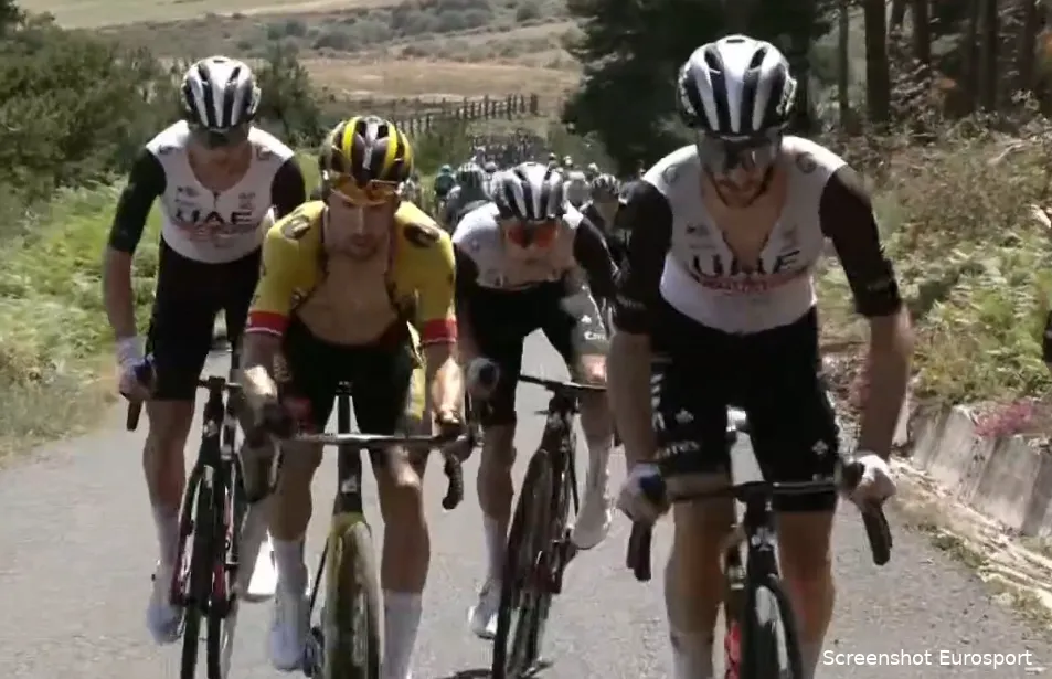 Roglic slaat UAE-aanval bergop af en grijpt vervolgens ritzege in koninginnenrit Burgos