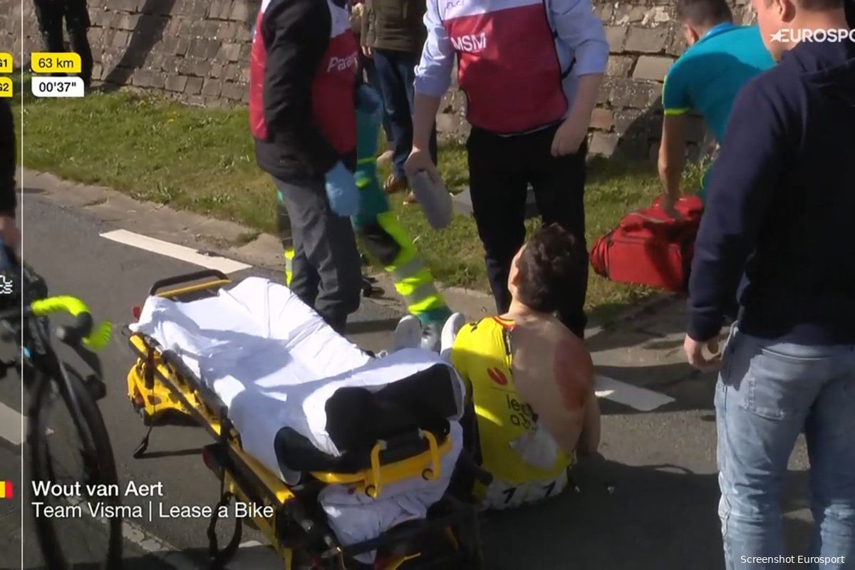 Ervaringsdeskundige Boonen kent gevolgen crash Van Aert: 'Het is ook spijtig voor Van der Poel'