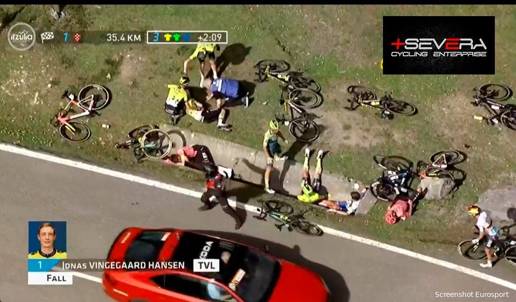 🎥 Horror in the Basque Country: Vingegaard badly hurt after massive crash, Roglic and Evenepoel also involved