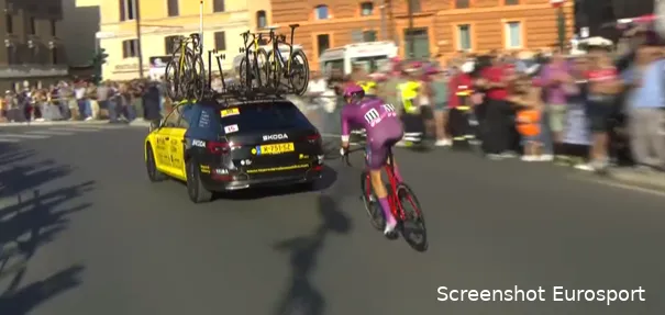 Boetes en tijdstraffen Giro d'Italia 2024 | Visma | Lease a Bike krijgt boete voor ondersteunen Milan