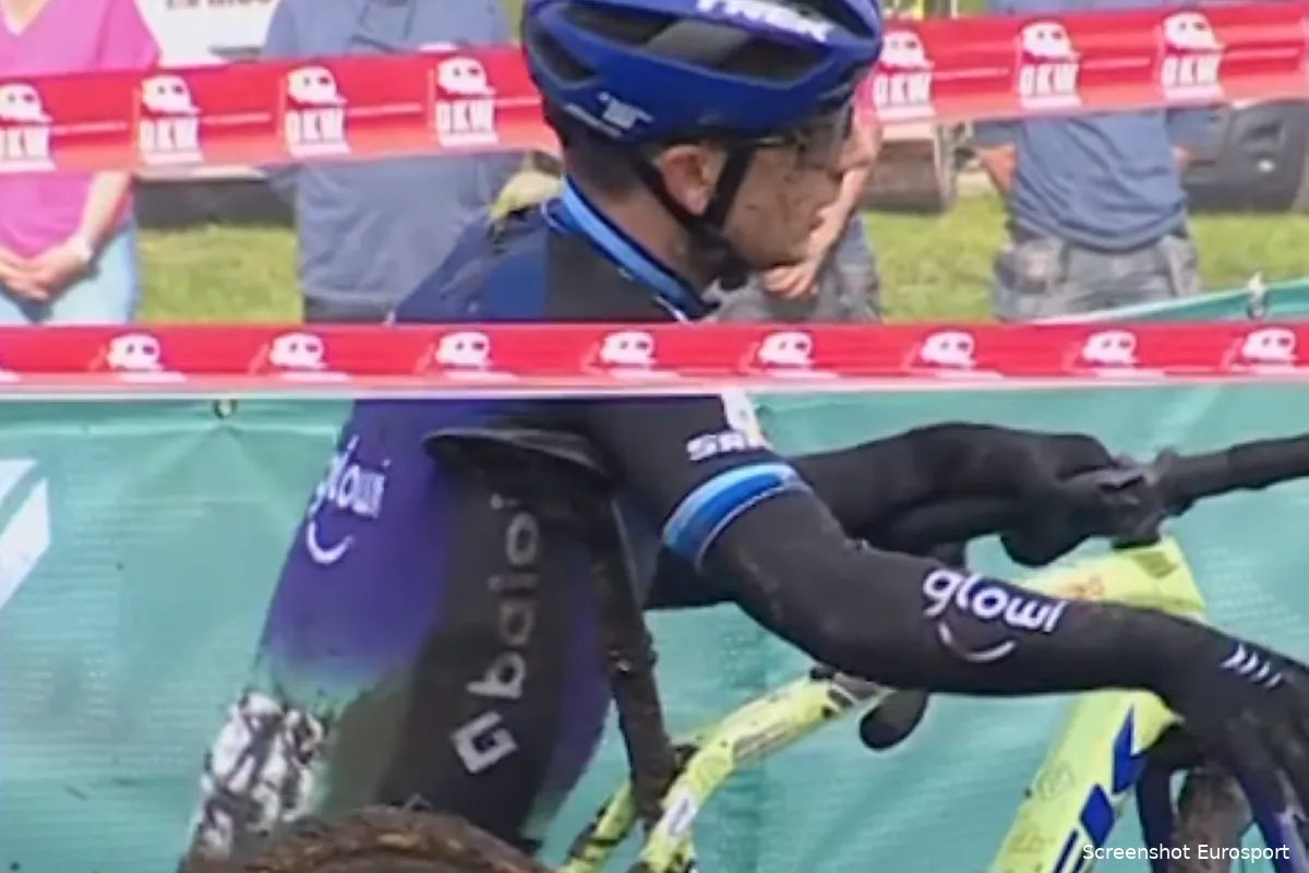 lars van der haar schouder