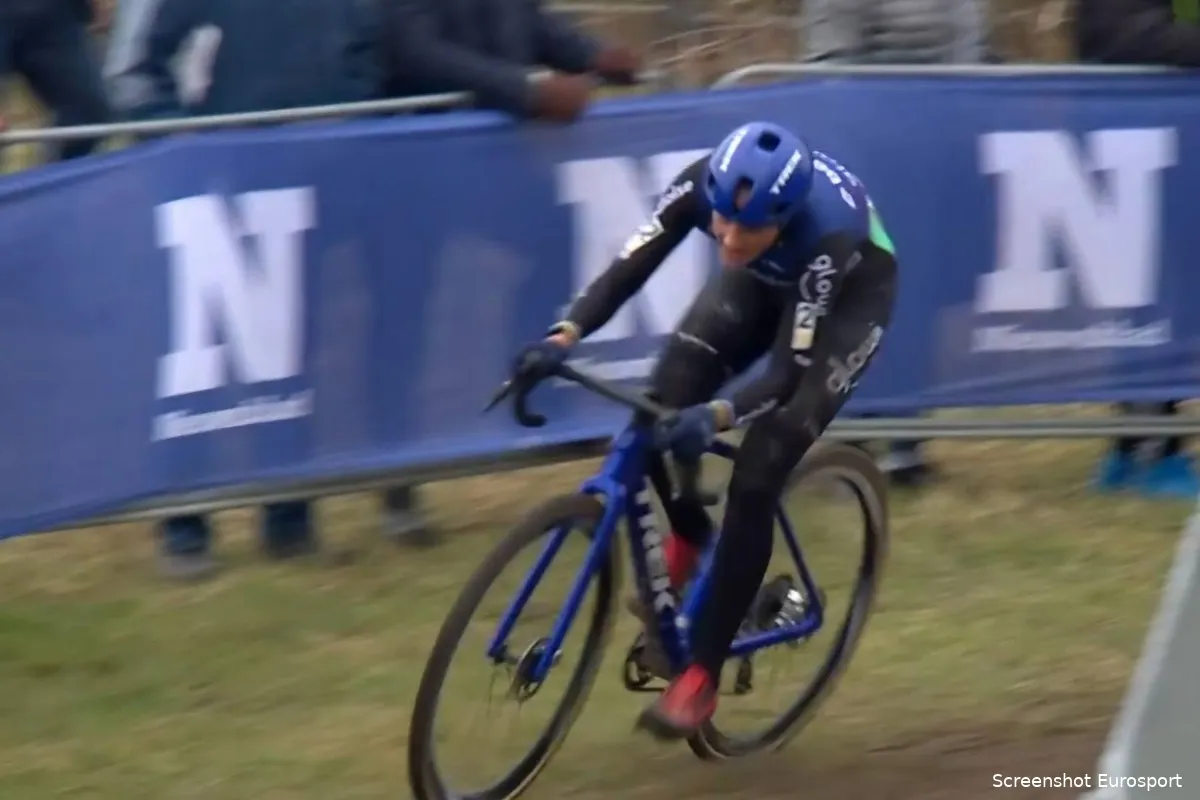 lucinda brand 67a79f7e906b7