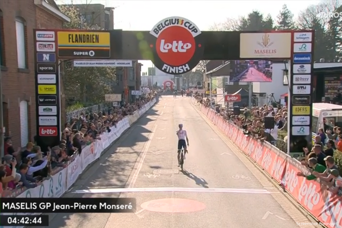 Vroege vluchters verpesten sprintfeestje GP Monseré: Brunel blijft razende sprinters voor, klein feestje voor Zonneveld