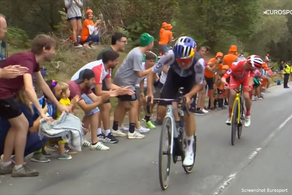 pidcock-vingegaard-2