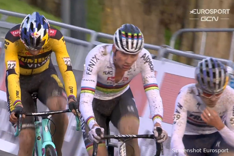 Bart Wellens weet genoeg: 'Niemand kan Van der Poel, Van Aert en Pidcock volgen op WK'