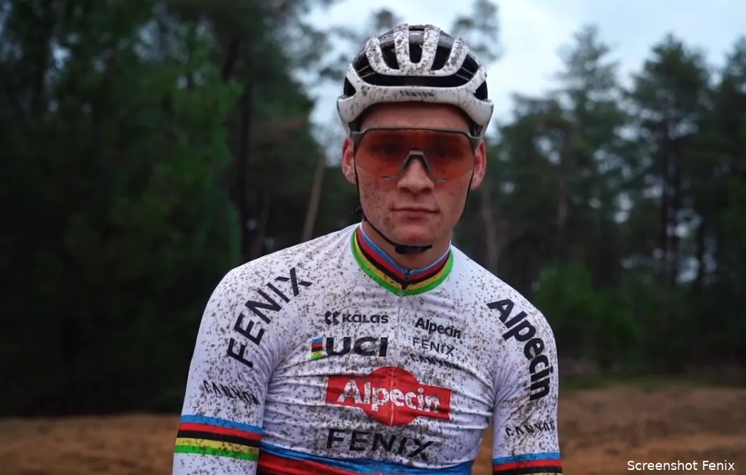 Veldrijden op TV 26 december 2021 | Hoe laat kan de TV aan voor rentree Van der Poel?