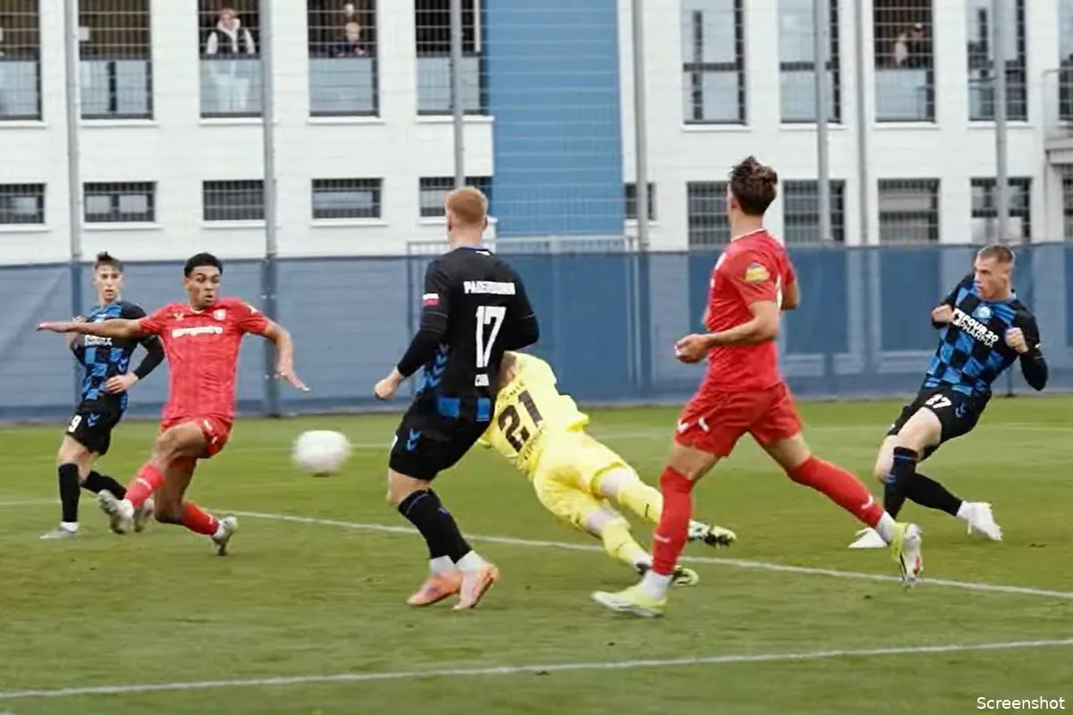 paderborn-fc-twente-screenshot-2025