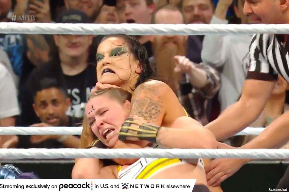 Ex UFC-ster Ronda Rousey hard aangepakt door Shayna Baszler! 'klaar met het vuile werk doen'