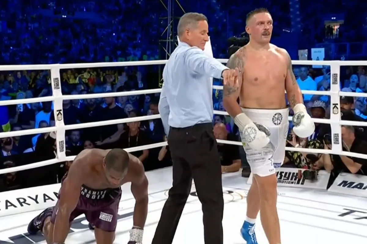 Uitslag gevecht Usyk tegen Dubois moet herzien worden! 'VAR noodzaak in het boksen'