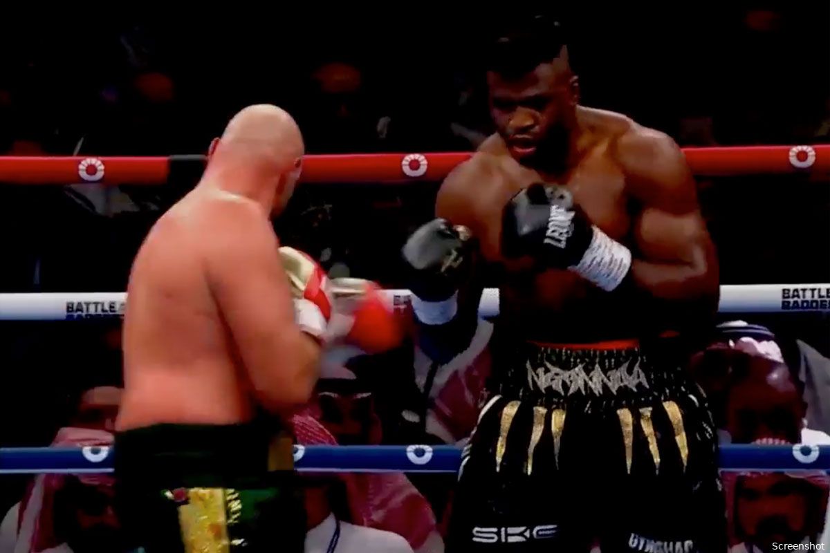 Tyson Fury wint van Francis Ngannou in discutabel gevecht