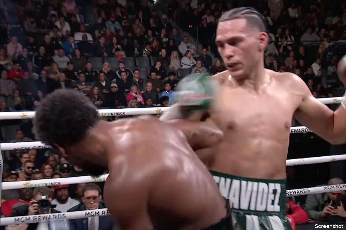 🎥 Bokstopper! Benavidez boekt dominante overwinning op Andrade in Las Vegas