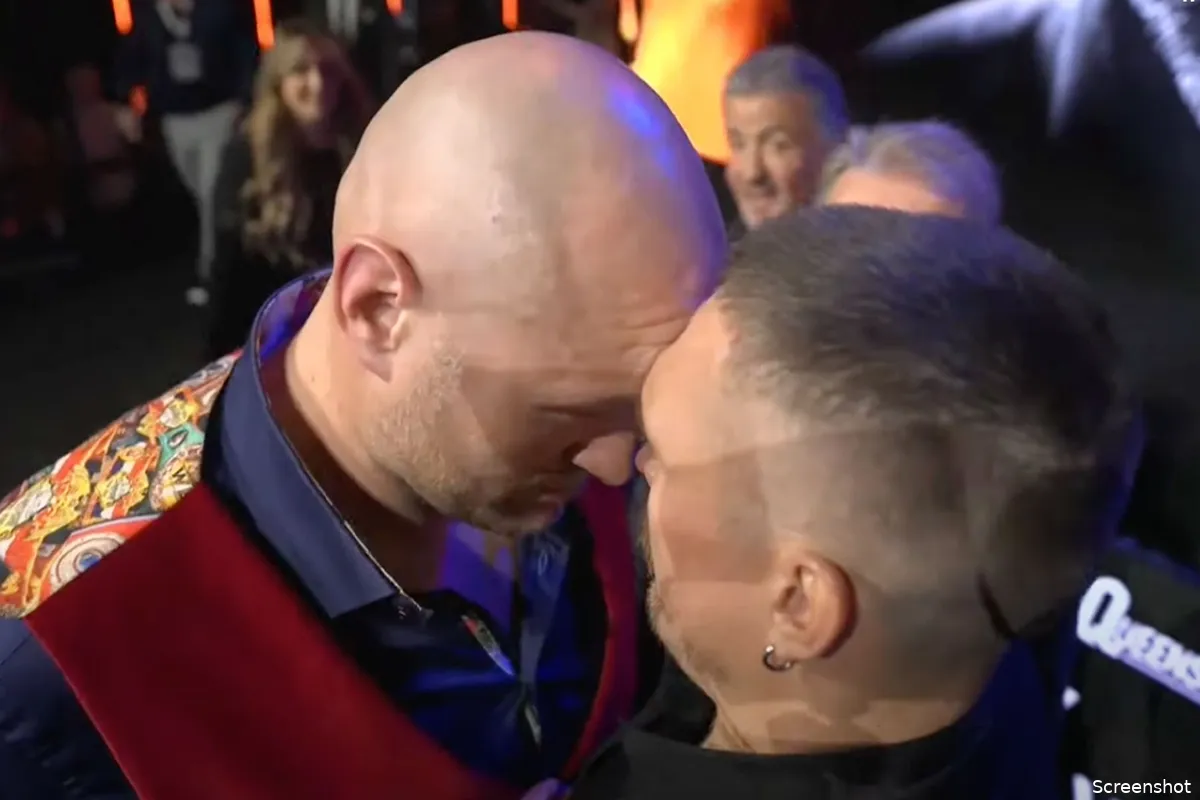 🎥 Fury vs. Usyk verhitte persconferentie: 'Beveiliging in actie na kop aan kop moment'