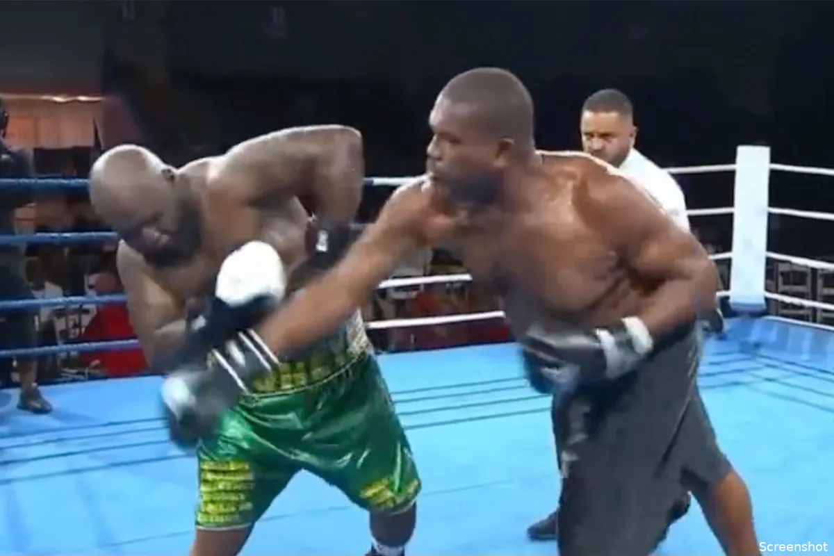 Triest Spektakel: Oud-boksers Ruddock (59) en Toney (55) krijgen kritiek na 6 ronden knokken