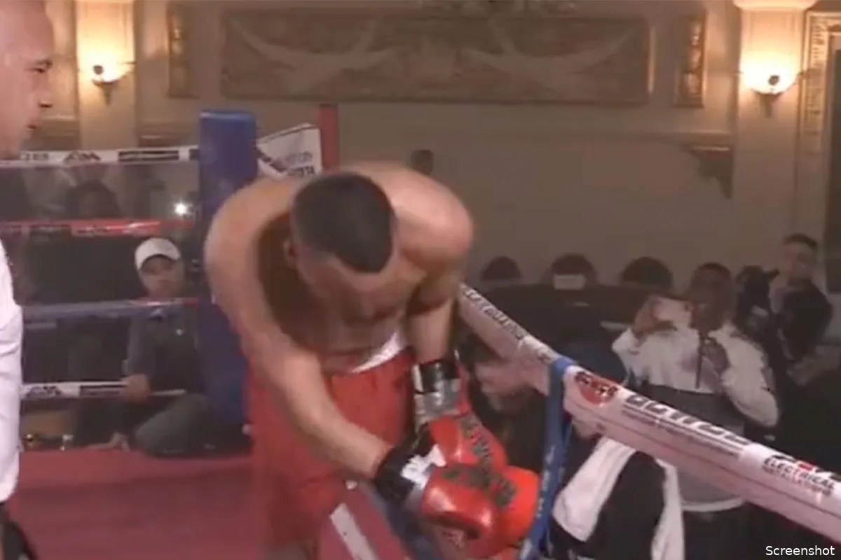🎥 Oud-topbokser stapt ring uit tijdens eigen comeback gevecht: 'Laffe opgever'