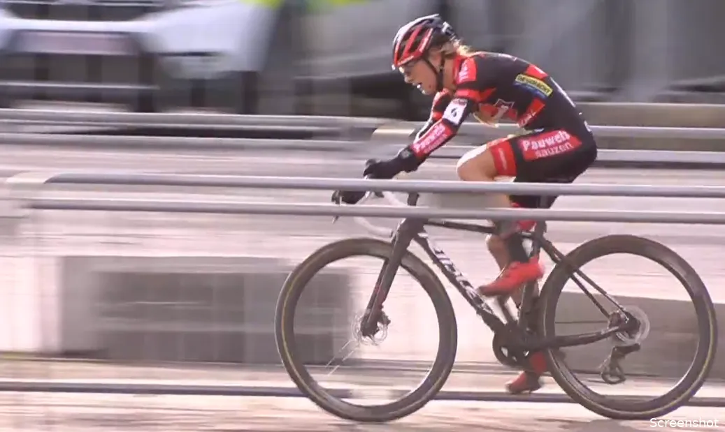 Voorbeschouwing EK veldrijden vrouwen | Mengt Vas zich andermaal tussen Oranje dominatie?