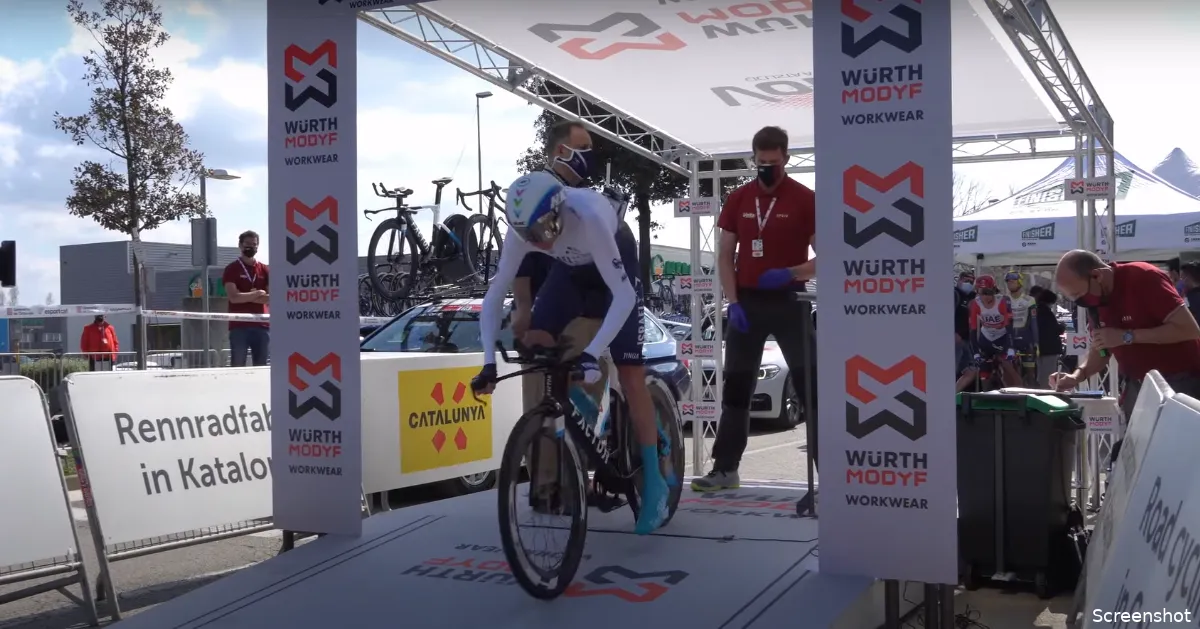 Froome tempert verwachtingen: 'Ik heb mezelf opnieuw moeten leren lopen'