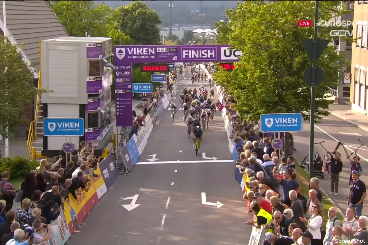 Faulkner houdt peloton met Van Vleuten vanuit vroege vlucht enkele meters af in Noorwegen