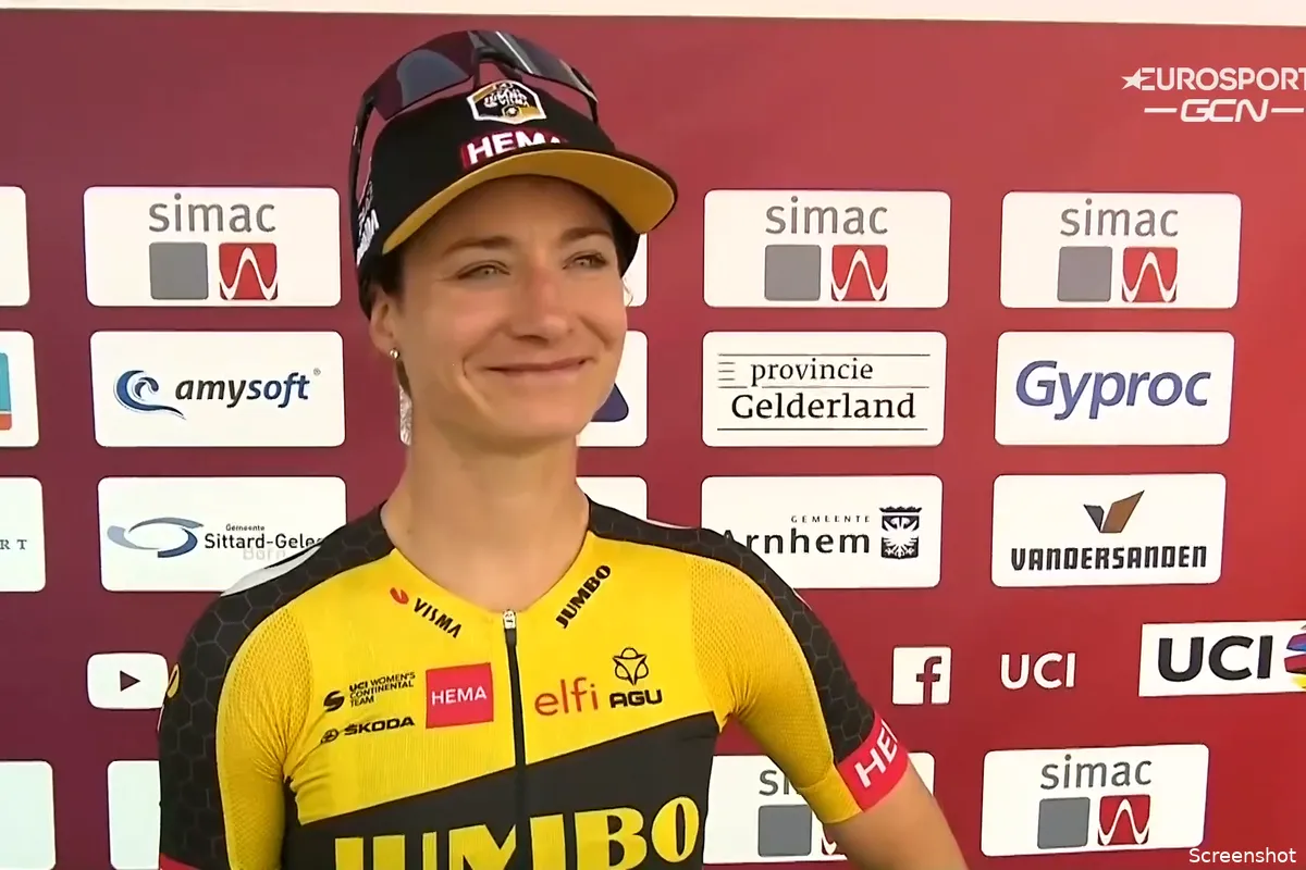 Vos eerste leidster in Simac Ladies Tour: 'Komt toch op hele kleine dingetjes aan'
