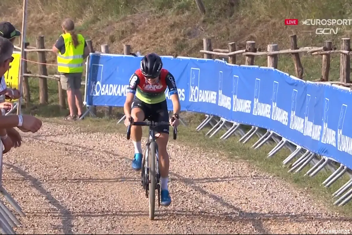 Kastelijn klimt en daalt veruit het beste in Ethias Cross Beringen