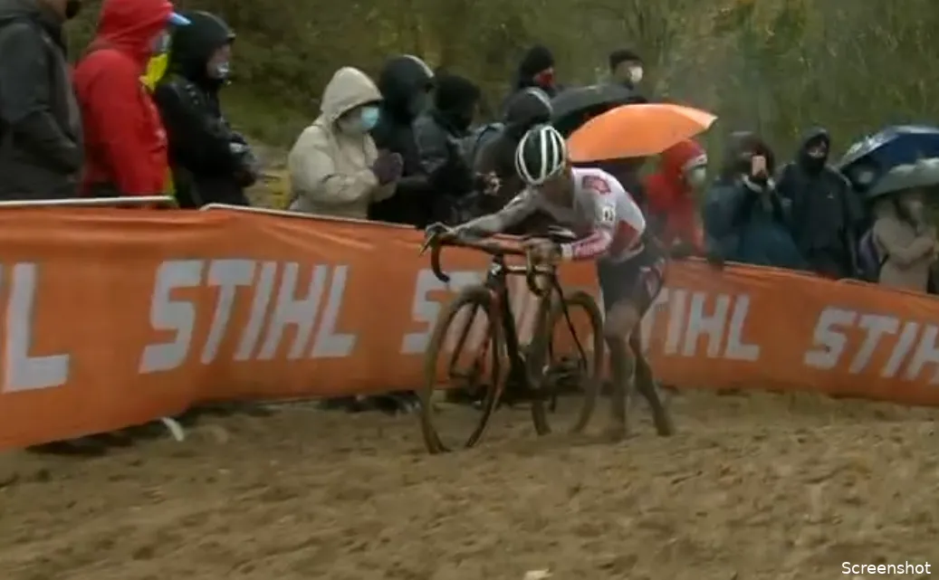 Iserbyt schiet opnieuw raak dit weekend en schrijft cross Koksijde op zijn naam
