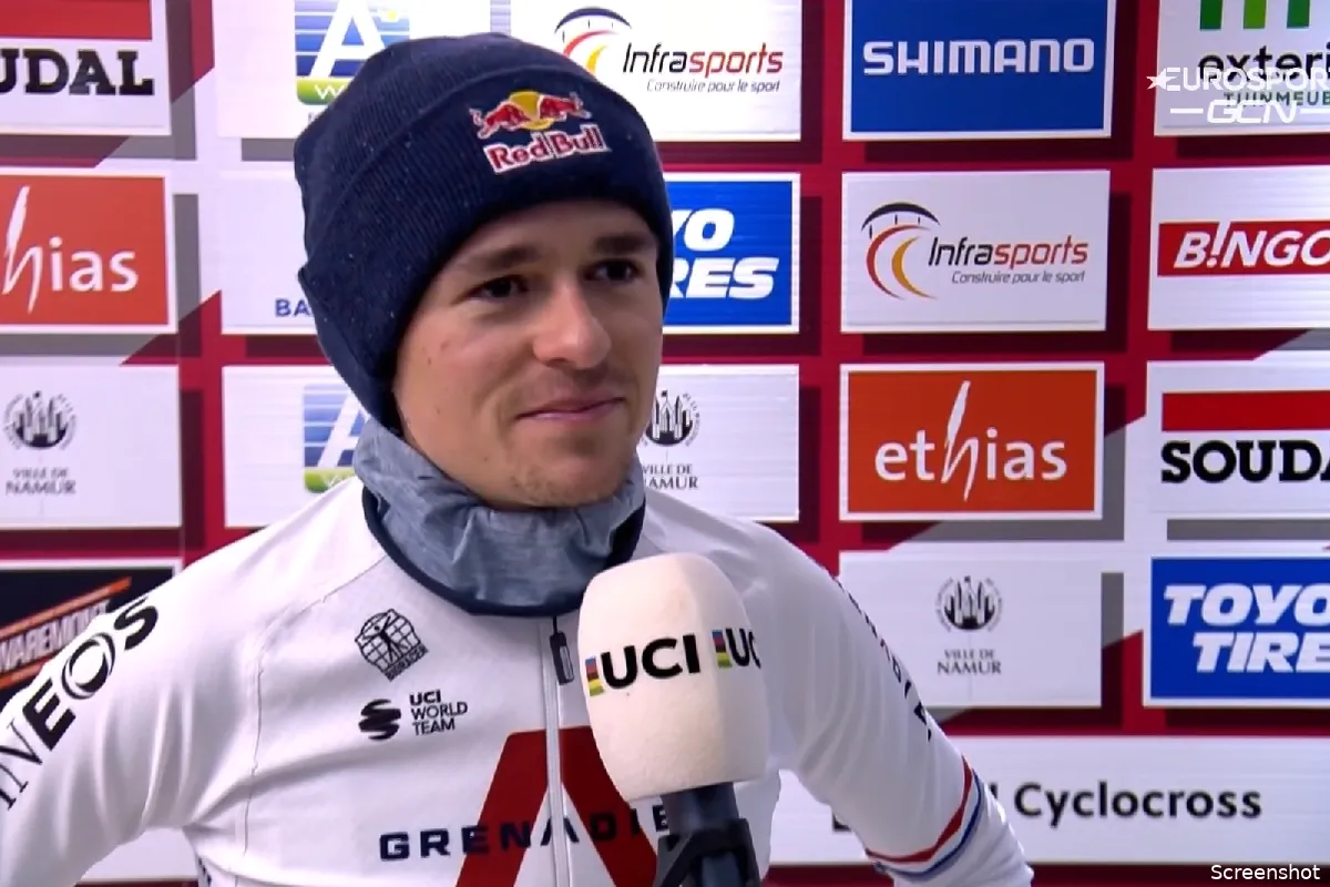 Pidcock (tweede) voelde dat de tank leeg was: 'Had niet hetzelfde gevoel als gisteren'