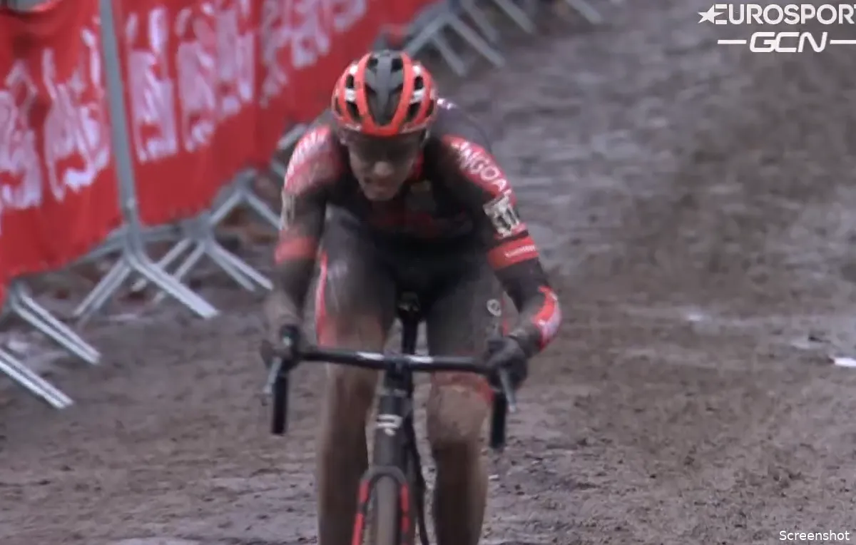 Maken Hermans, Iserbyt en Van der Haar kans tegen enige Namen-specialist Vanthourenhout?