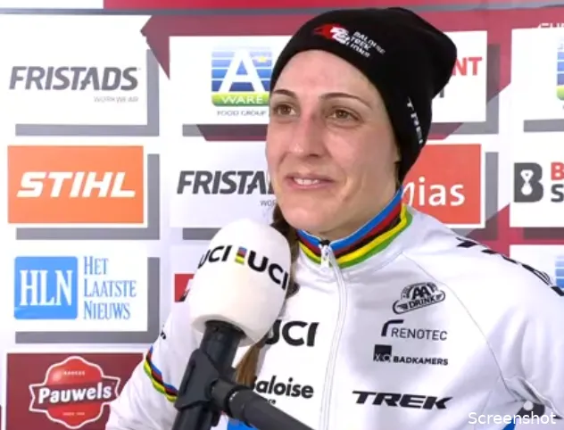 Brand houdt rekening met Vos voor Fayetteville: 'Ze liet een geweldige vorm zien'