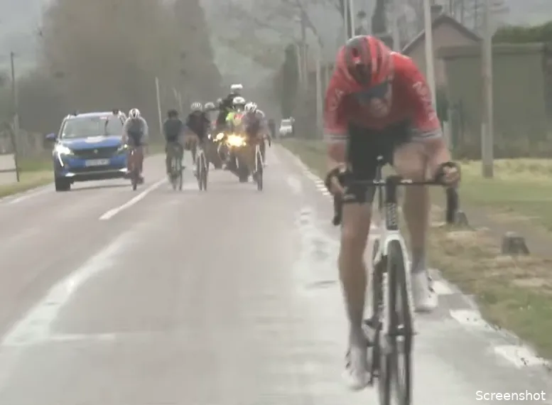 Delaplace ontvangt lichaamsgewicht in kaas na knappe winst in Parijs-Camembert