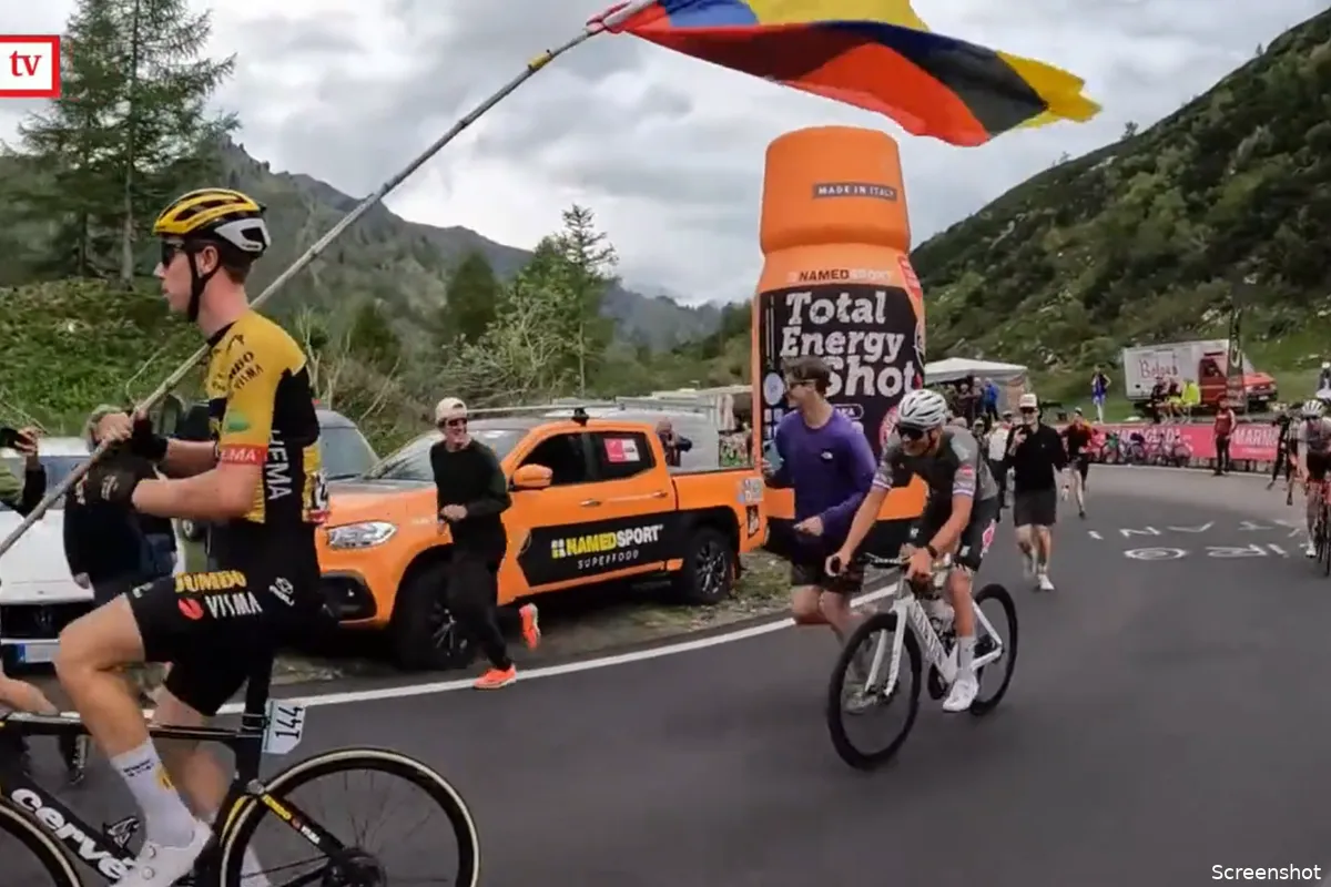 Ondertussen in het peloton | Van der Poel, Eenkhoorn en een... Colombiaanse vlag