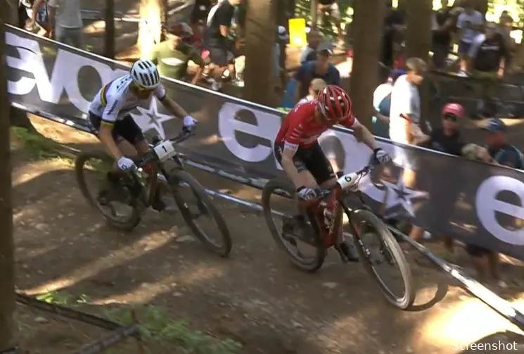 Flückiger en Lecomte winnen in Wereldbeker Leogang, Pieterse zorgt voor Nederlands succes