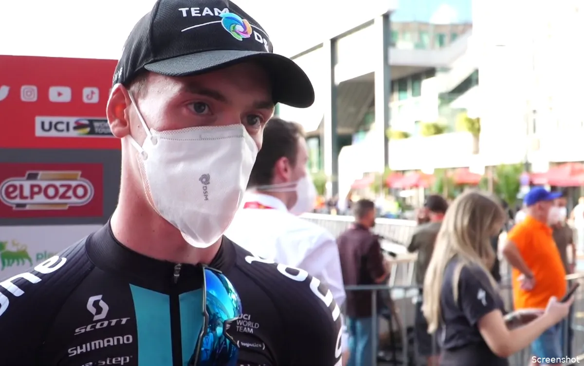 Interview | Arensman baalt van pech namens DSM: 'Ondanks de teleurstelling is de sfeer heel goed'