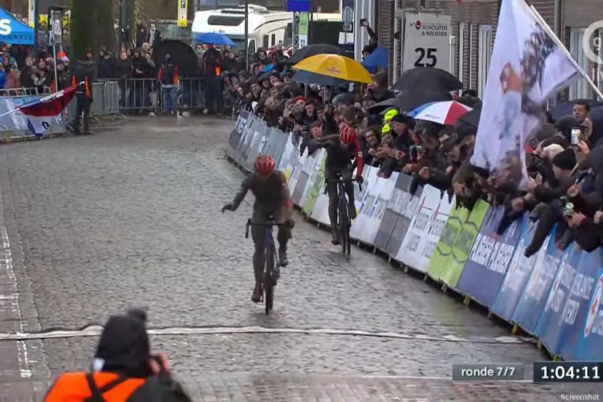 Van der Haar verslaat Nieuwenhuis na titanenstrijd in Zaltbommel en is Nederlands kampioen