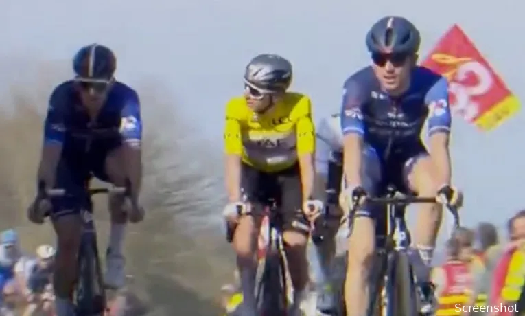 🎥 Voormalige kemphanen Gaudu en Démare zetten Pogacar een hak bij tussensprint, die daar niet van gediend is