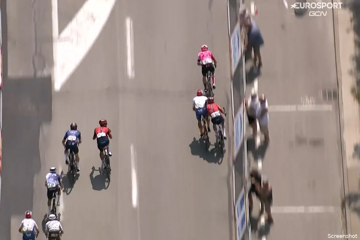 Trotse Van den Berg klopt Viviani en co in Frankrijk: 'Altijd mooi om te winnen, maar vooral na zo'n dag'