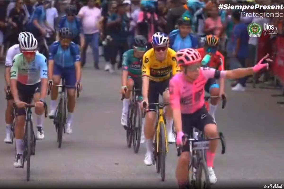 Geslaagd Colombiaans avontuurtje voor Van Aert, die bloedhete El Giro di Rigo afwerkt in vier uur