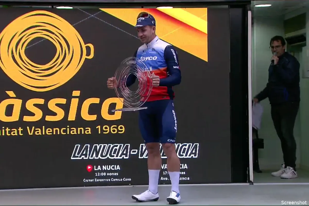 Groenewegen verwacht nog veel vertrekkers bij Visma | Lease a Bike: 'Je moet heel erg met hun aanpak kunnen werken'