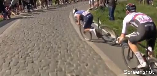 In 2022 was Lampaert op podiumkoers, tot hij op een onoplettende toeschouwer knalde