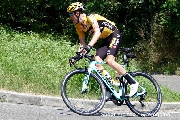 Gespot op Strava: Sivakov absolute kilometervreter, Kruijswijk bergkoning