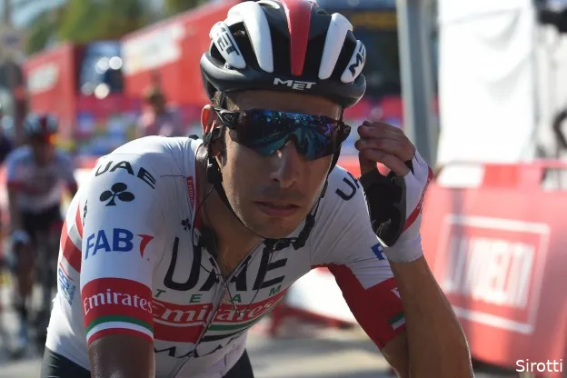 Nieuwe ploeg dwingt Aru terug naar de basis: 'Vedettestatus niet aan de orde'