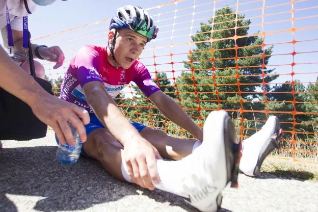 Evenepoel schuift coronavaccinatie voor zich uit: 'Te groot risico met Giro'