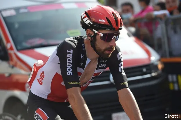 De Gendt 'met tranen in de ogen' uit Giro, Lotto Soudal met twee renners over