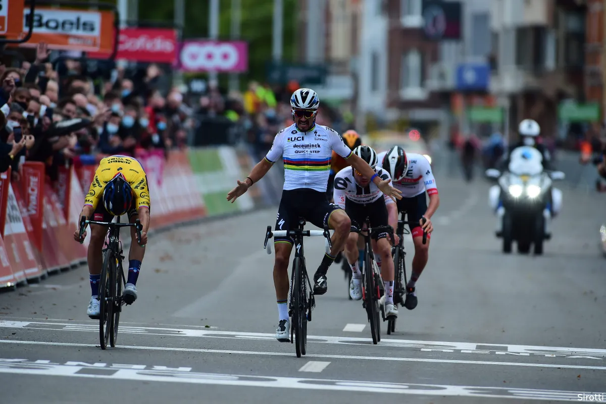 Ten Dam genoot: 'Wielrennen heeft een bestseller geschreven voor ons als fans'