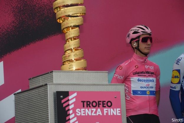 Deceuninck-Quick-Step heeft Giro-selectie met Almeida en Evenepoel rond