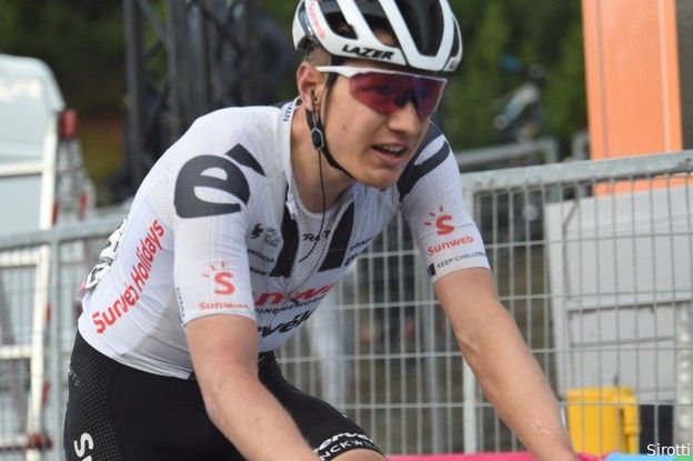Kelderman derde in de Giro: 'Over een week ben ik er blij mee'