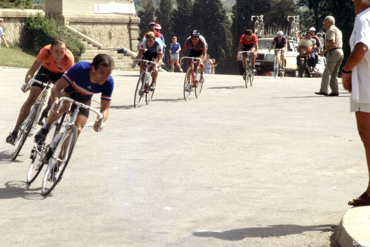 IDL Kijktip | Prachtige ode aan Jean Nelissen, de stem van het Nederlandse wielrennen