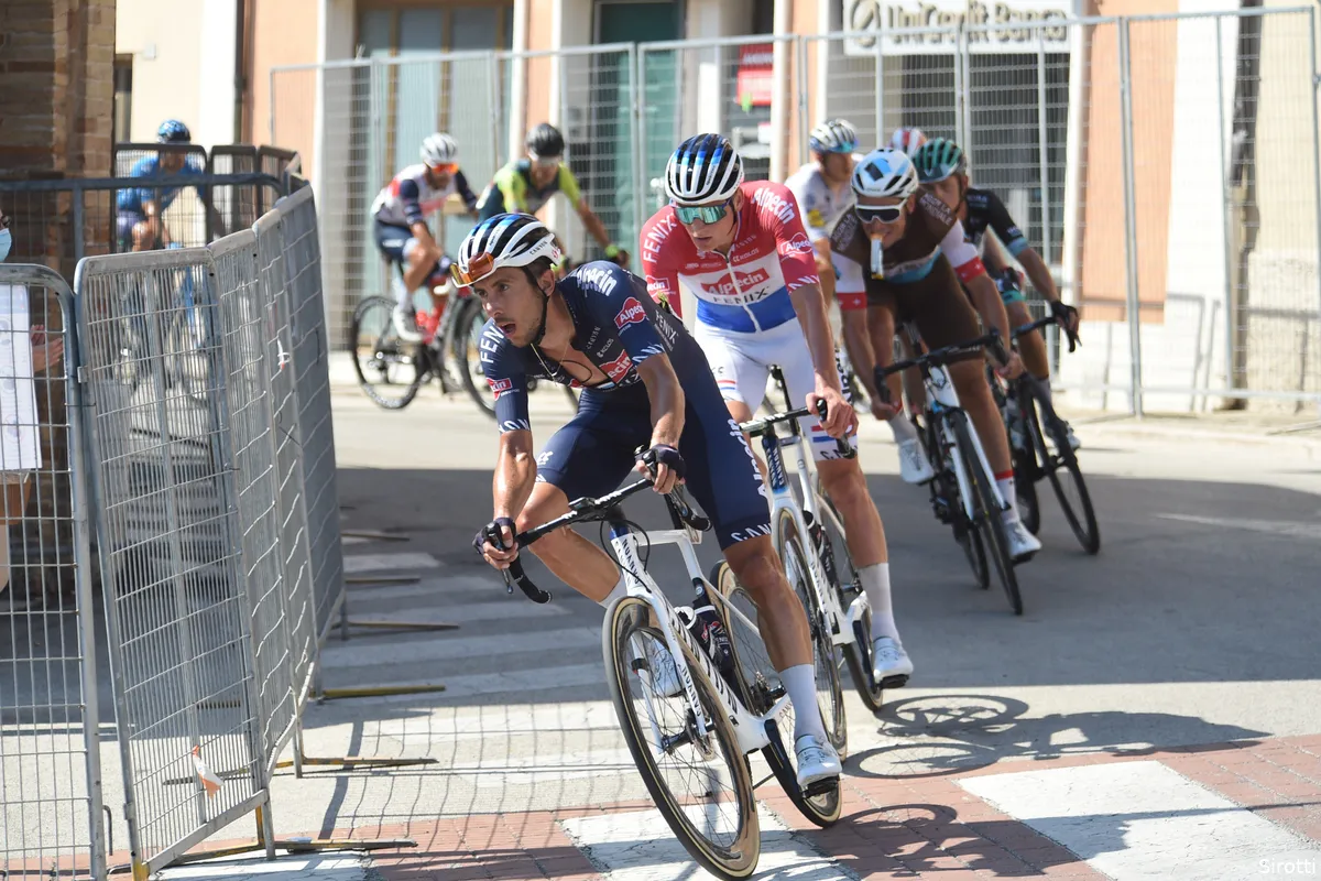 De Bondt over Van der Poel: 'Na Lombardije is de stijgende lijn ingezet'