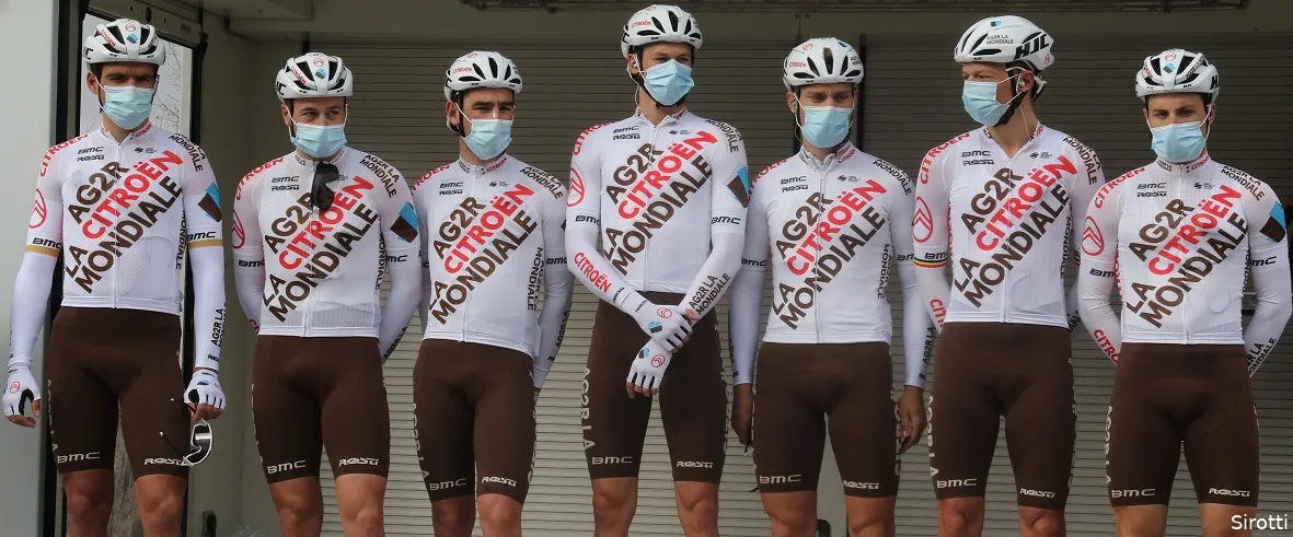 Aanvallersploeg AG2R Citroën aangevoerd door Champoussin en Gallopin in Giro d'Italia