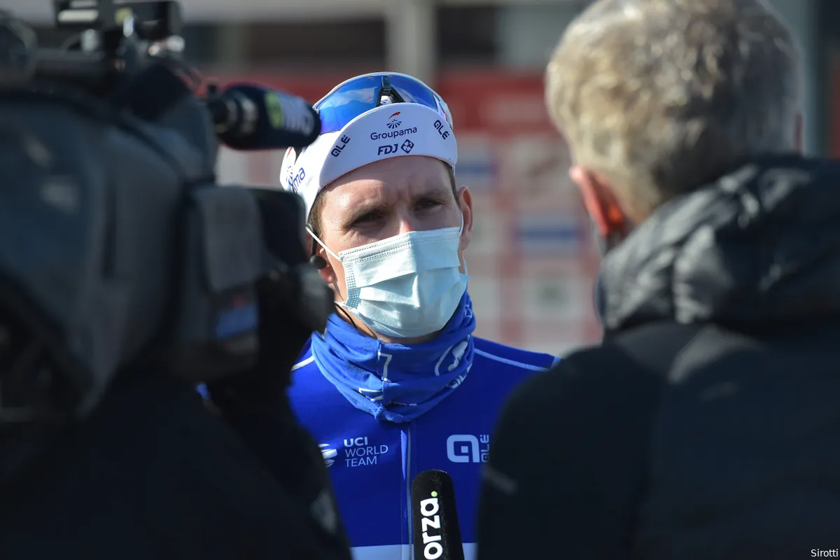 Topfavoriet Démare laat Belg Menten en Nederlander De Kleijn zijn hielen zien in Boucles de la Mayenne