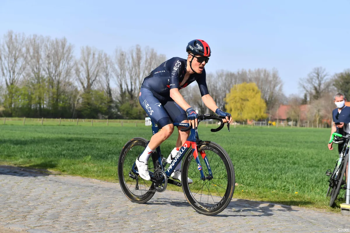 INEOS Grenadiers 2022 | 'Als Asgreen de Ronde kan winnen, kan Van Baarle dat ook'